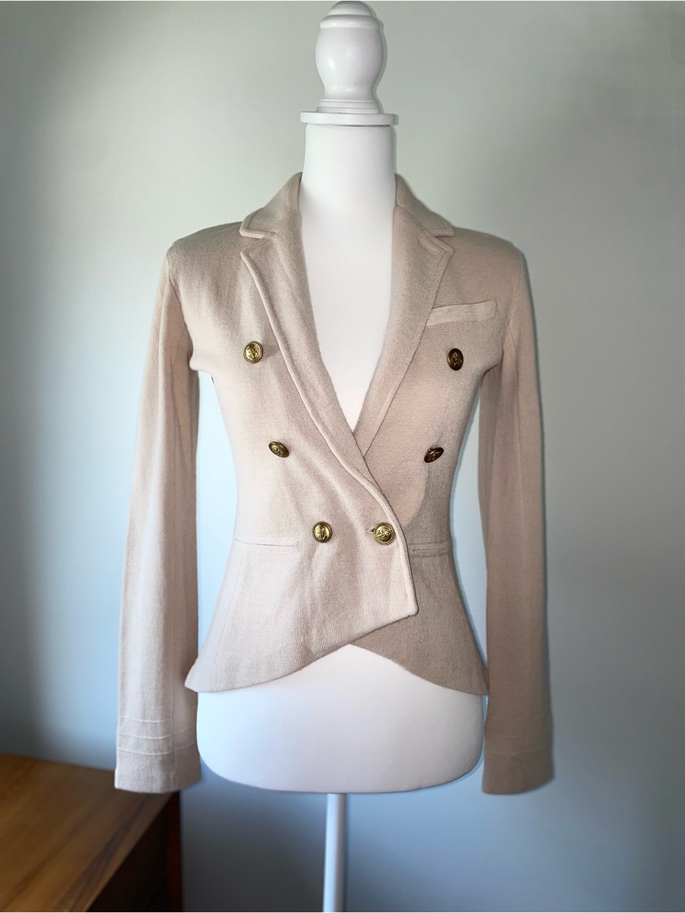 Gianni Bini Cream Knit Wool Stretch Double-Breasted Blazer with Gold Buttons